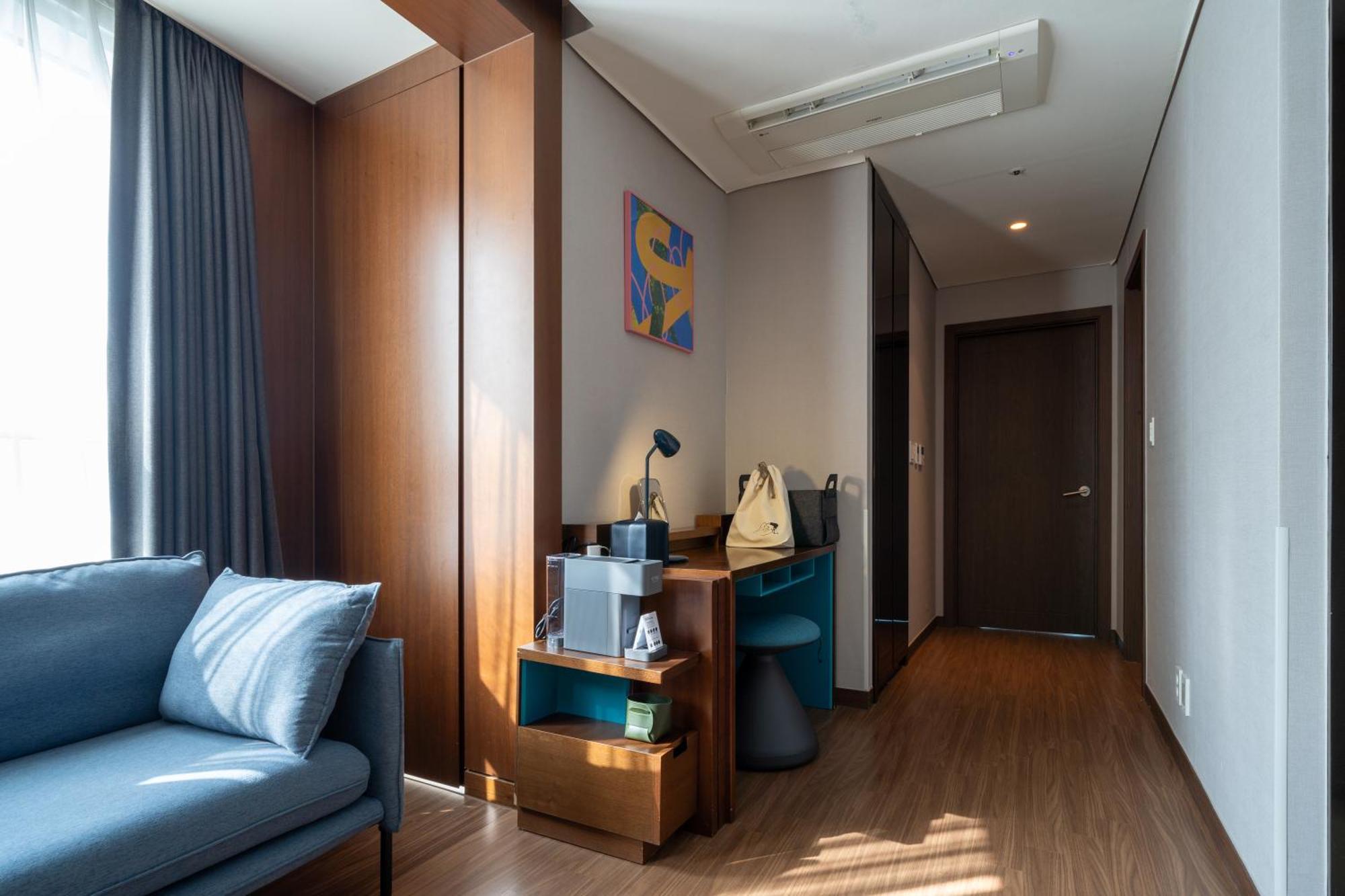 Urbanstay Haeundae Station Пусан Екстериор снимка